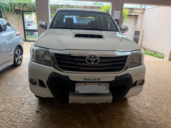 TOYOTA HILUX 3.0 SRV TOP 4X4 CD 16V TURBO INTERCOOLER DIESEL 4P AUTOMÁTICO